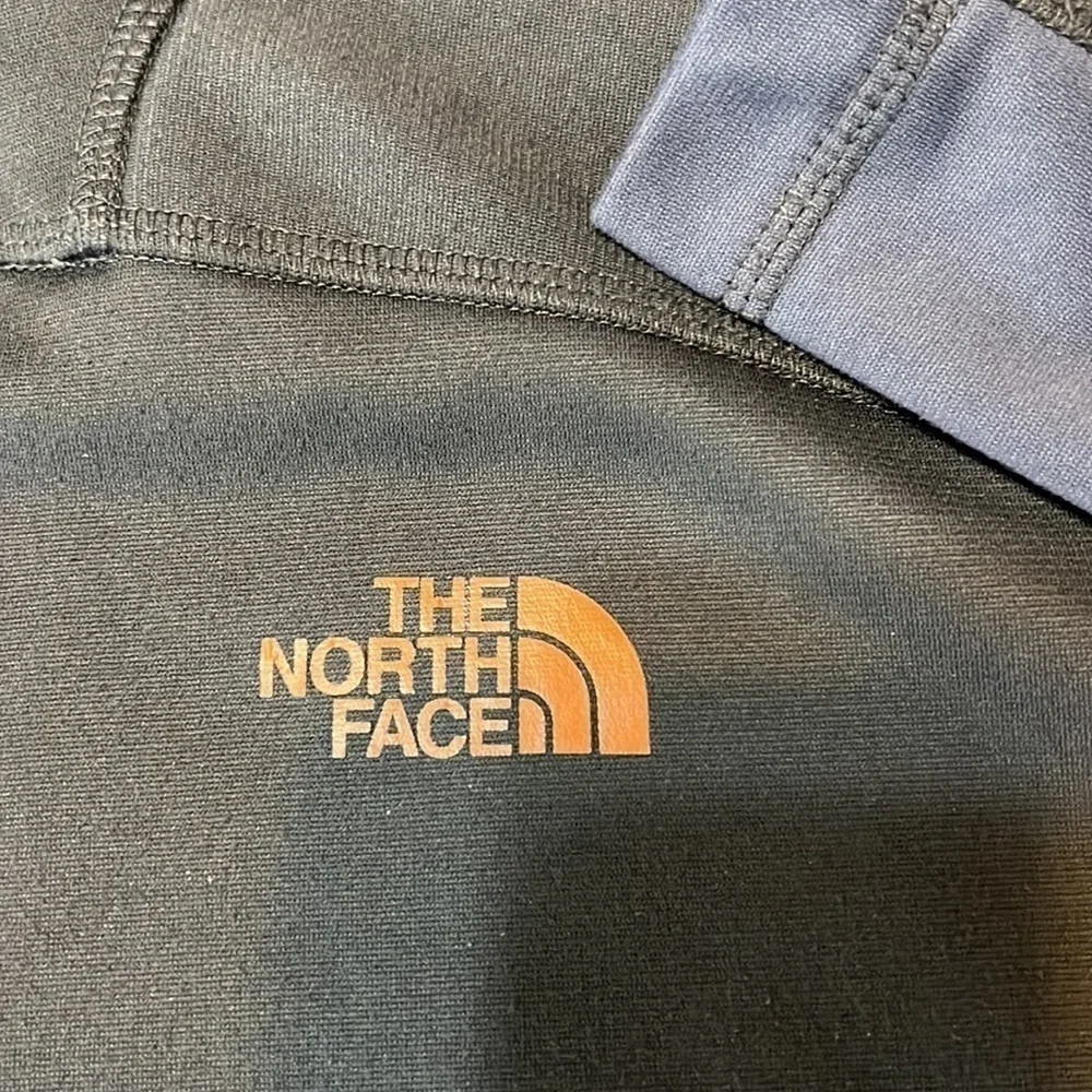 The North Face Shirt Men's Quarter Zip Pullover Long Sleeve Gray Sz XL